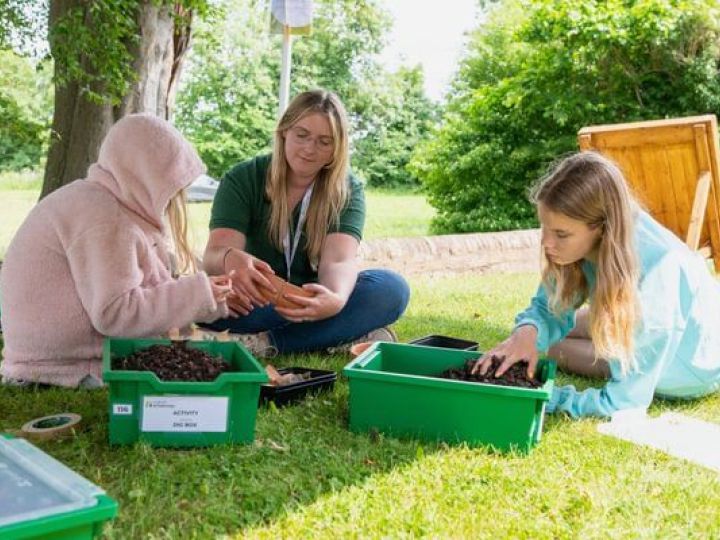 Hawton Archaeological Event - 004 - Small.jpg